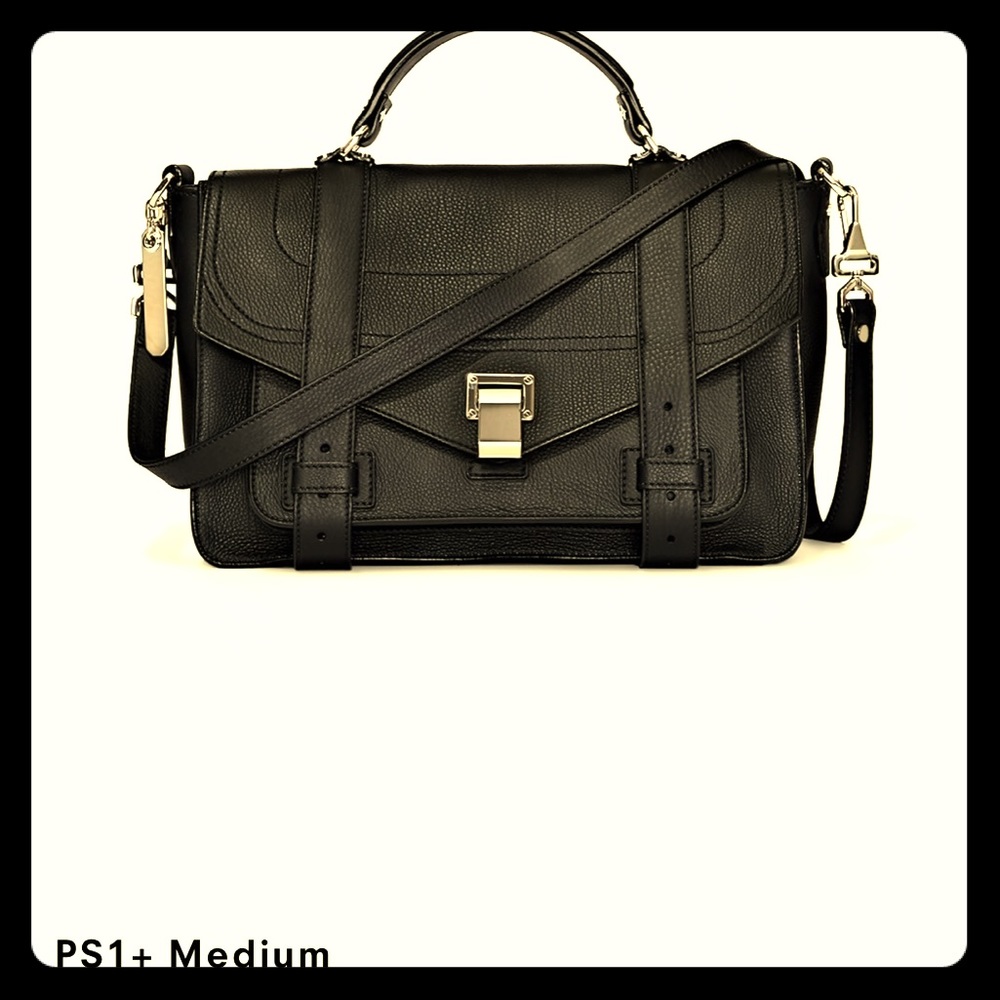 PS1+ Medium Black Grainy Calf Leather
